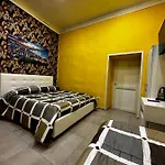 B&B Spaccanapoli A Due Passi Da Via Tribunali 住宿加早餐酒店 那不勒斯